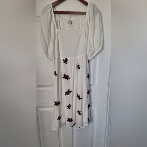 White Dress With Brown Embroidery Size Large New